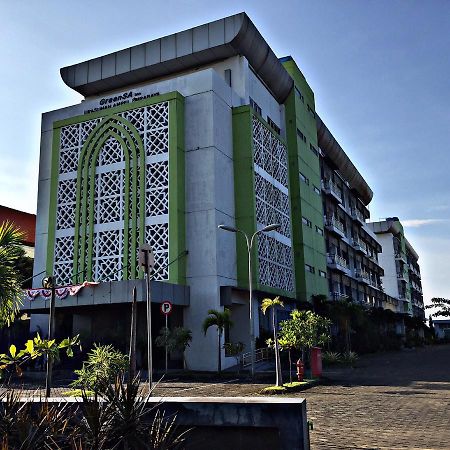 Greensa Inn Surabaya Exterior foto