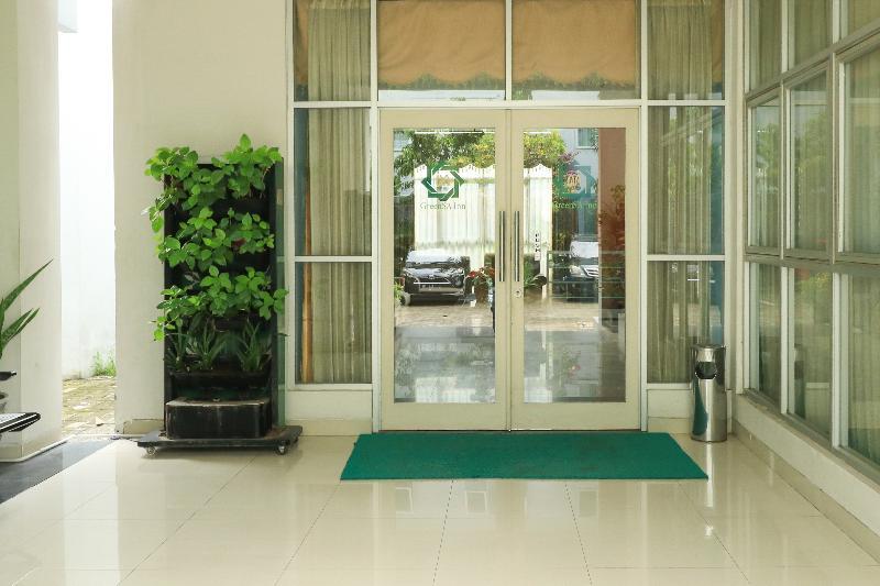 Greensa Inn Surabaya Exterior foto